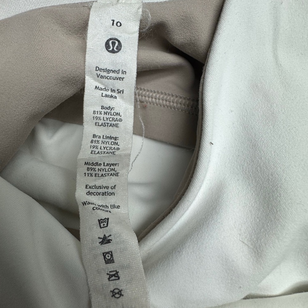 lululemon athletica White Crop Top - Picture 3 of 4